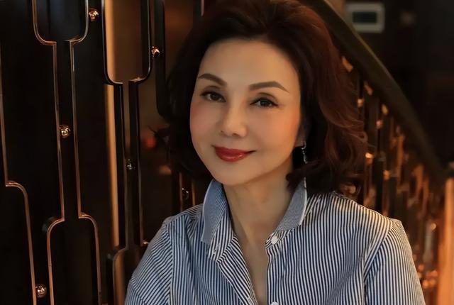 百亿租金背后，两代人向哈佛与麻省大学连续重金捐赠引发热议